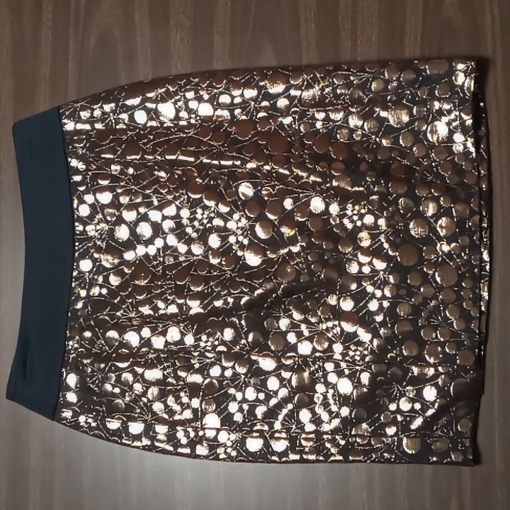 The Limited Black w Gold Foil Pencil Skirt Size 2 NWT